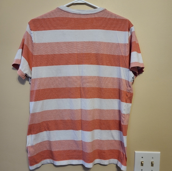 Old Navy striped t shirt - Picture 4 of 4
